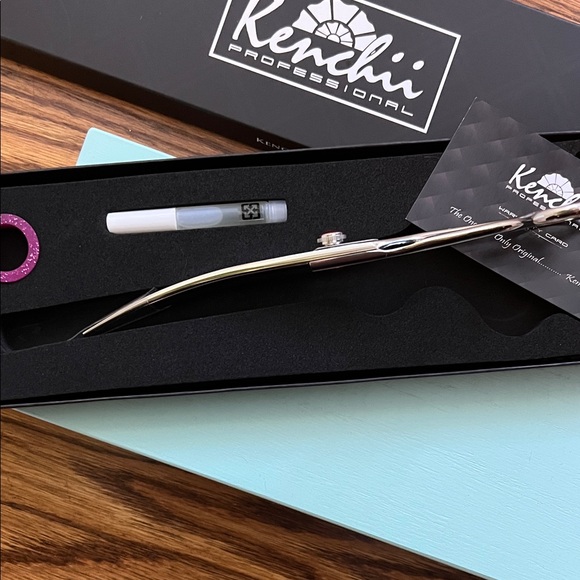 Kenchii Scorpion Curved Dog & Cat Shears, 8-in - Picture 3 of 5